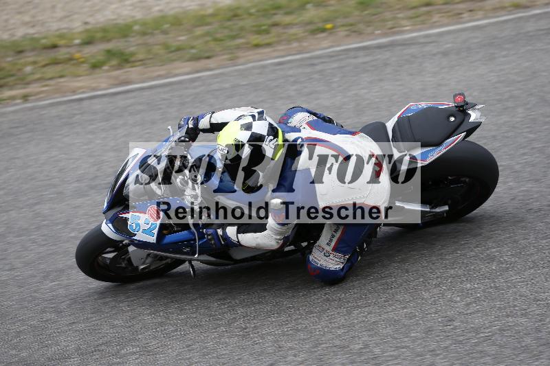 /09 19.04.2026  Caremotion get faster ADR/Gruppe rot/52